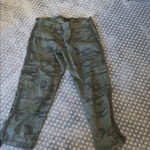 Anthro/Sanctuary camo cropped pants